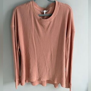 Seven7 Women’s High-Low Hem Super Soft Waffle Knit Crew Pullover Top (Womens XL)